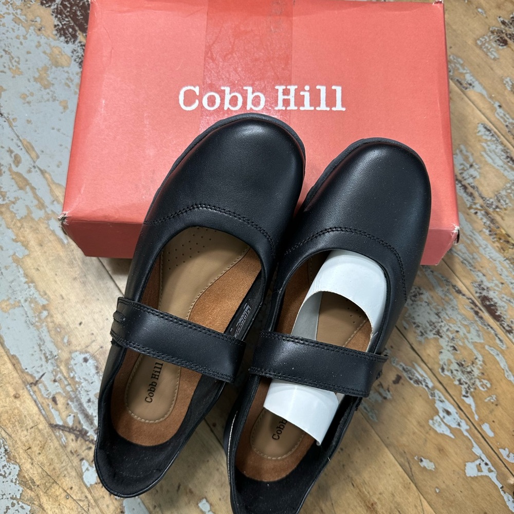Cobb Hill by New Balance Black Mary Jane Flats